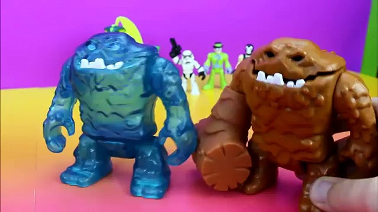 Hulk & brother Bob fight Imaginext Clay Face & Ice Face in tag team all star wrestling