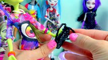 Monster High I Heart Fashion Iris Clops Doll & Dress Up Fashion Surprise Playdoh Egg Toy Unboxing
