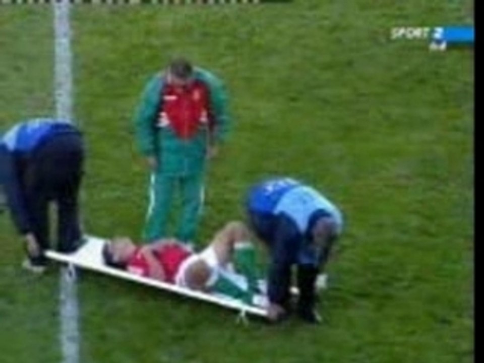 First aid :p www.moviesonline.c.la