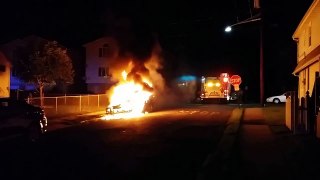 NORTH ALINGTON, NJ Fully Involved Car Fire 8/1/14