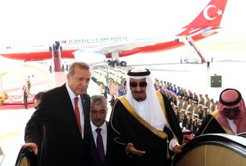 Ankara'yı Ziyaret Eden Kral Selman'a Fitch'ten Not Şoku