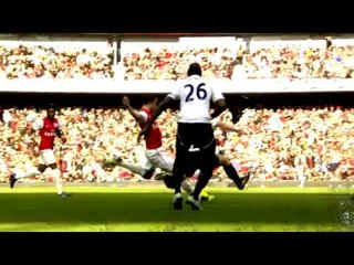 BPL: Man Uvs. QPR & Arsenal vs. Man City4 /8