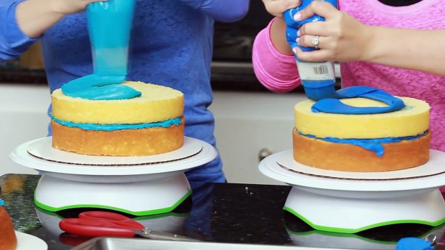 HOW TO MAKE A FROZEN PRINCESS CAKE NERDY NUMMIES