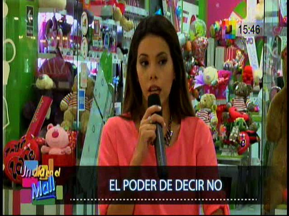 Karina Rivera y Karla Medina conversando sobre el tema El Poder de decir No
