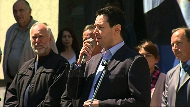 Sheshel nuk guxon të shkojë në Mitrovicë - Top Channel Albania - News - Lajme