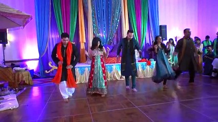 Best mehndi Dance ever RDB -NINDY KAUR - RAFTAAR-TAMANCHE PE DISCO 2016 Bollywood