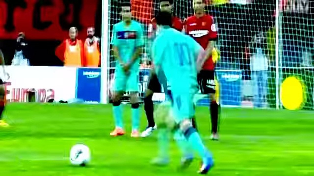 Lionel Messi Top 10 Free Kick Goals