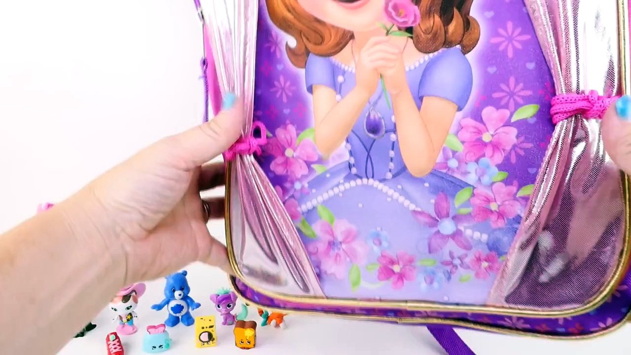 Princess GIANT Sofia the First Surprise Backpack & JUMBO Disney Play Doh Egg! Whats Inside My Egg