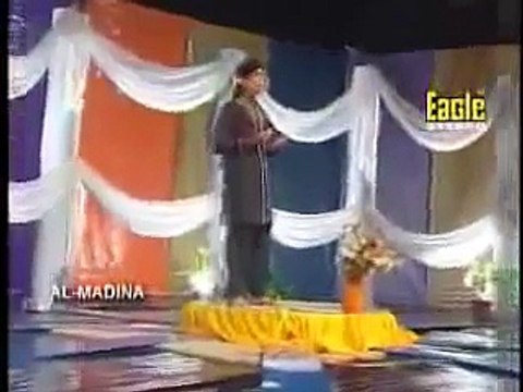 Muhammad Ka Roza Qareeb Aaraha Hai - Farhan Ali Qadri Naat