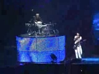 Muse - Plug-in baby - Zenith de Nantes 17/12/2006