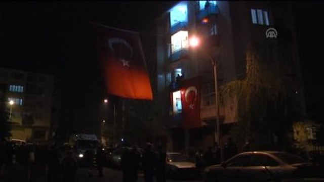 Şehit Piyade Astsubay Üstçavuş Tevfik Ayhan Gençleşen'in Eşine Acı Haber Ulaştı