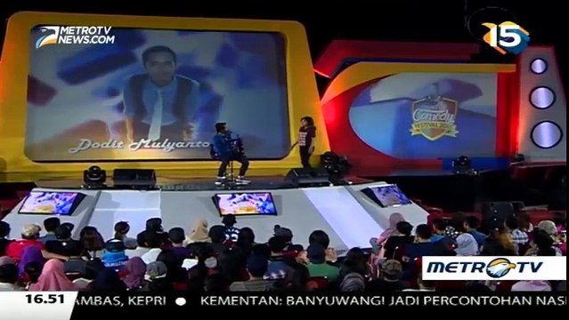 Dodit Mulyanto - Stand Up Comedy Indonesia (8 November 2015) - YouTube