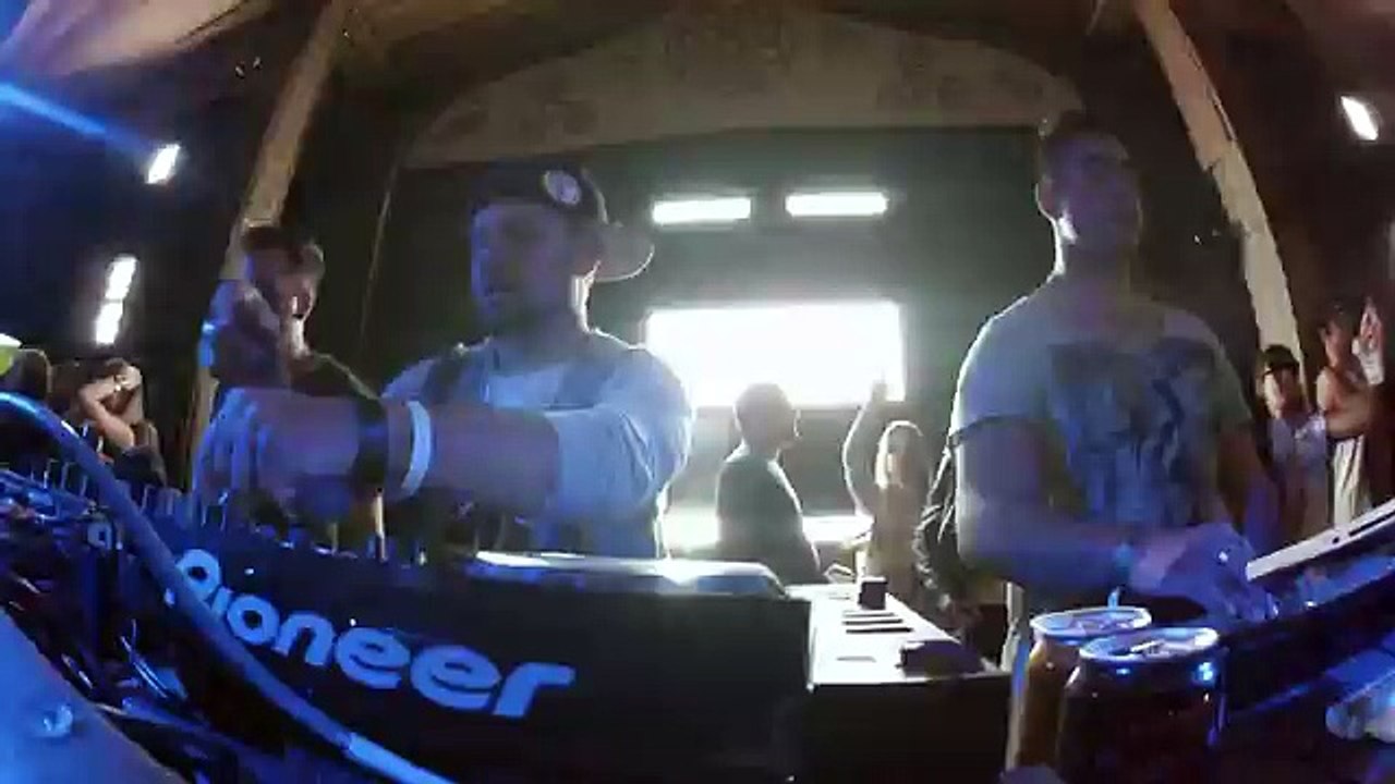 Hot Bullet  Live Music & Friends  17.08.2014  Set Completo 51