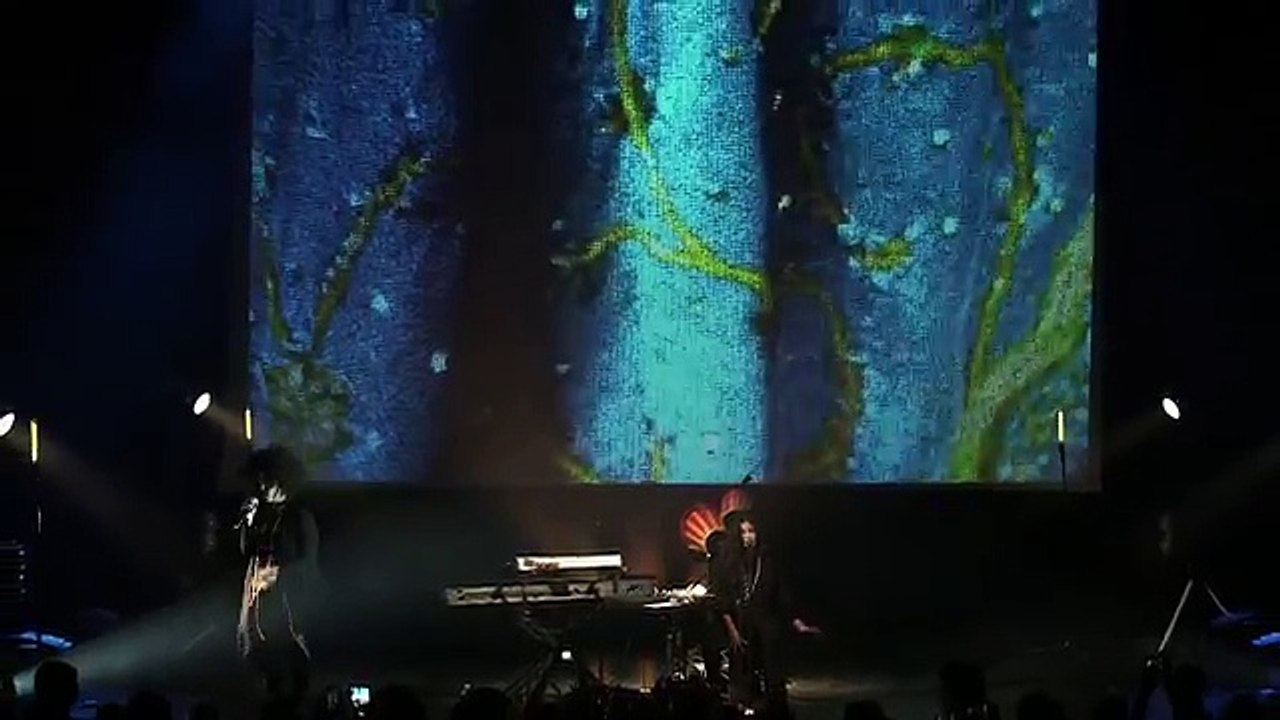 Ibeyi (full concert) - Live @ Trianon 20