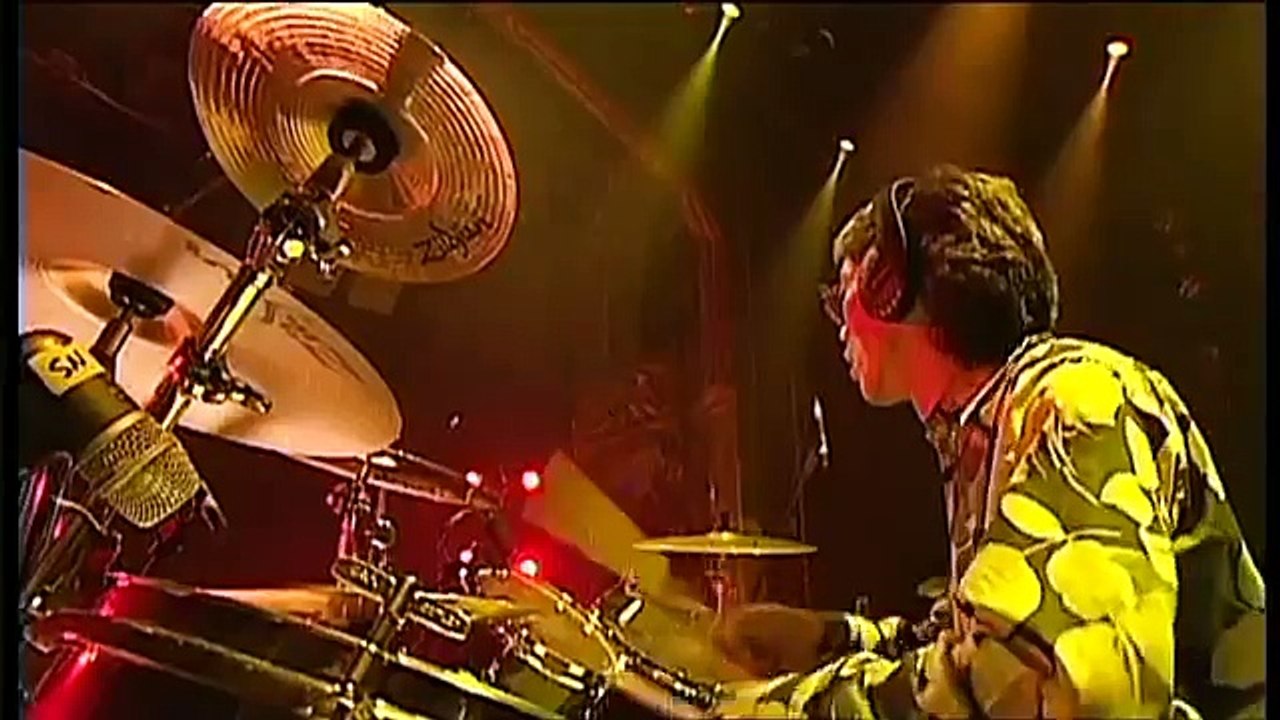 IN CONCERT '' SIMPLY RED '' LONDON 1998 4