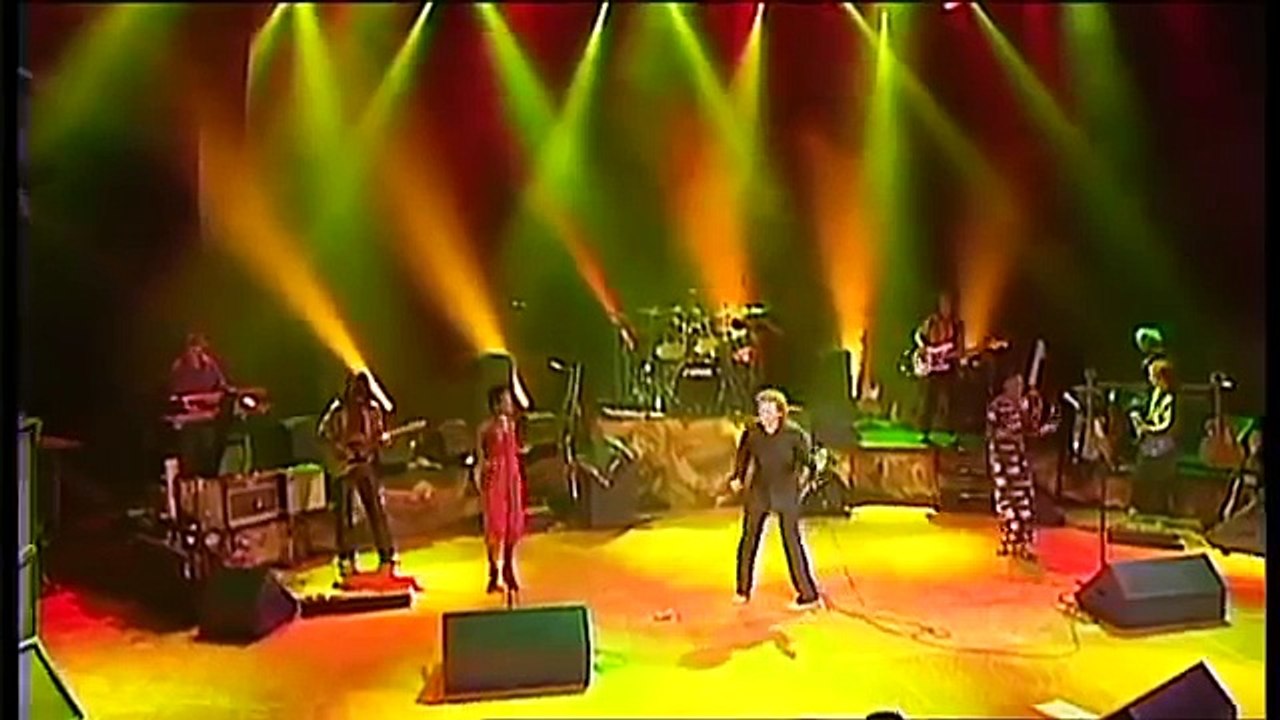IN CONCERT '' SIMPLY RED '' LONDON 1998 16