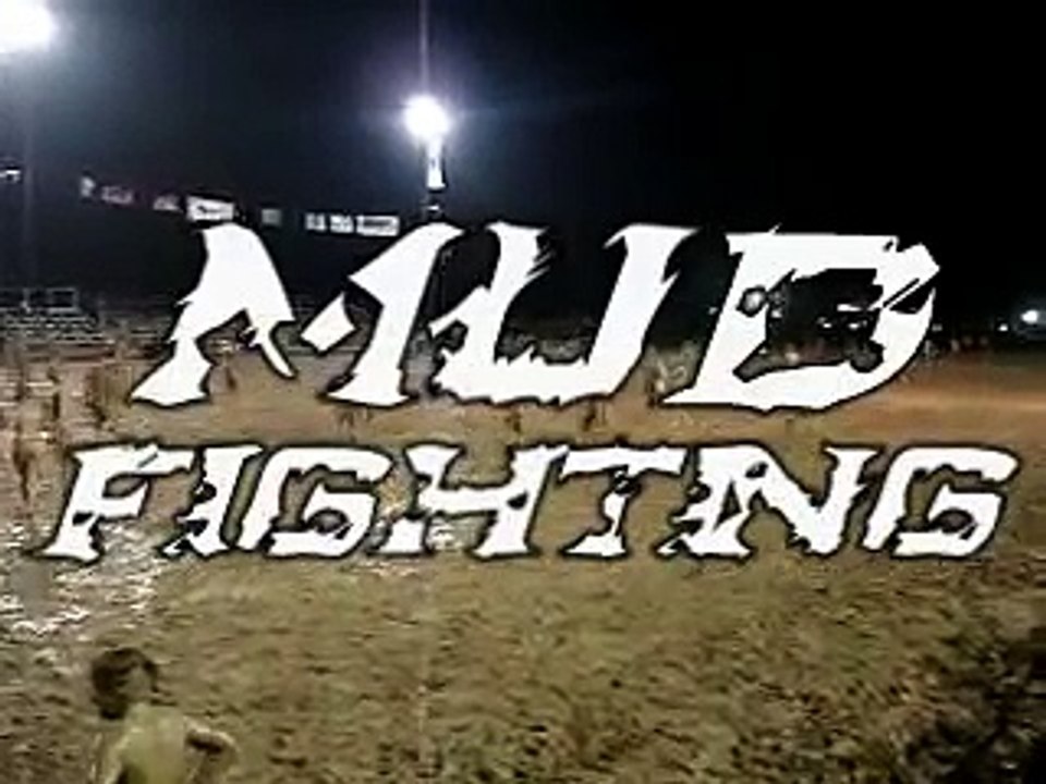 [massive] Mud Fight!