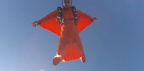 Skydivers Enjoy Some Exhilarating Jumps