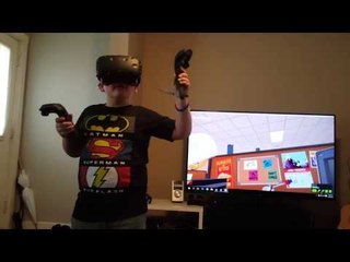 Kid Tries Out Virtual Reality for the First Time