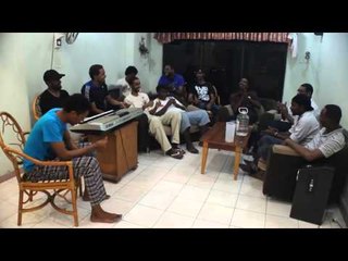 احلي شباب فيك يا ماليزيا_ الليلة لاقيتو احمد فتح الله