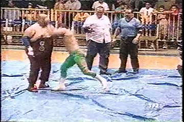 Prince Al Farat and Sandman interfere in Abdullah the Butcher vs. Primo Colon match!