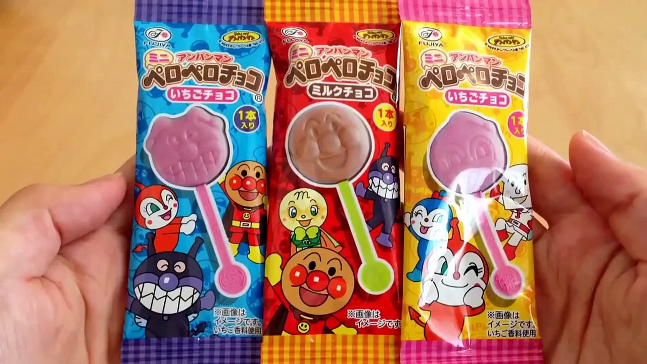 アンパンマンのチョコ！ペロペロチョコレートを食べる【こうちゃん】Anpanman chocolate snack!