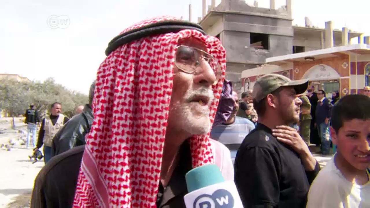 Unser Korrespondent besucht Al Qaryatayn | DW Nachrichten