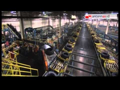 Tg Antenna Sud - Operai Bridgestone si incatenano davanti alla fabbrica