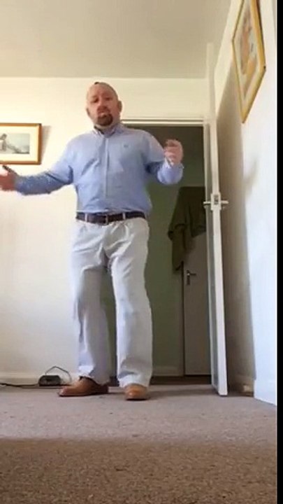 Put my best shoes on-vtLszL8yu5Y
