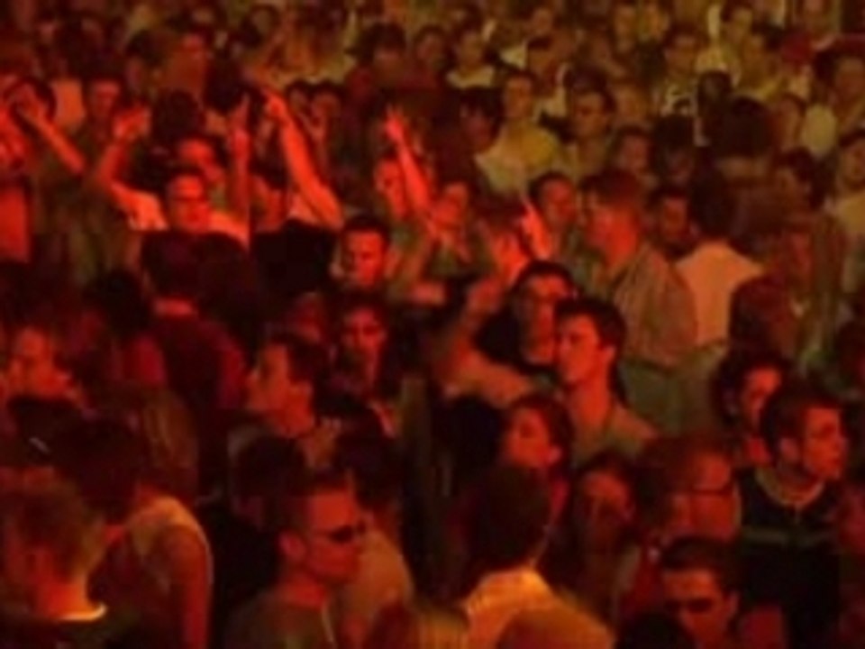 Tiesto --Flight643