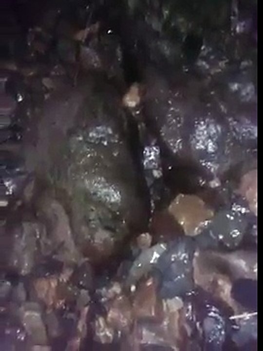 Giresun Görele Gülpınar köyünde ya mübarek suyum ak deyince akan, ya mübarek suyum kuru deyince kuruyan su...