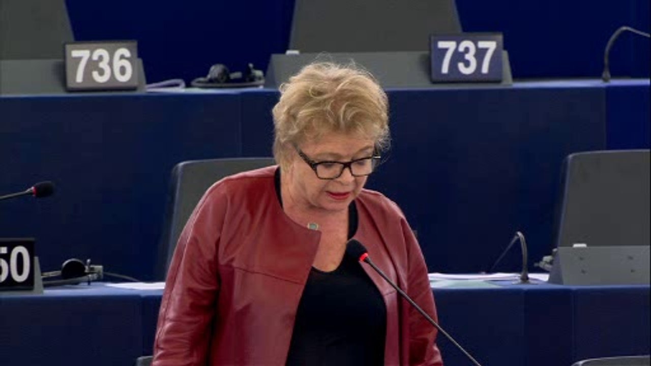 Eva Joly: "le blanchiment est un business!"