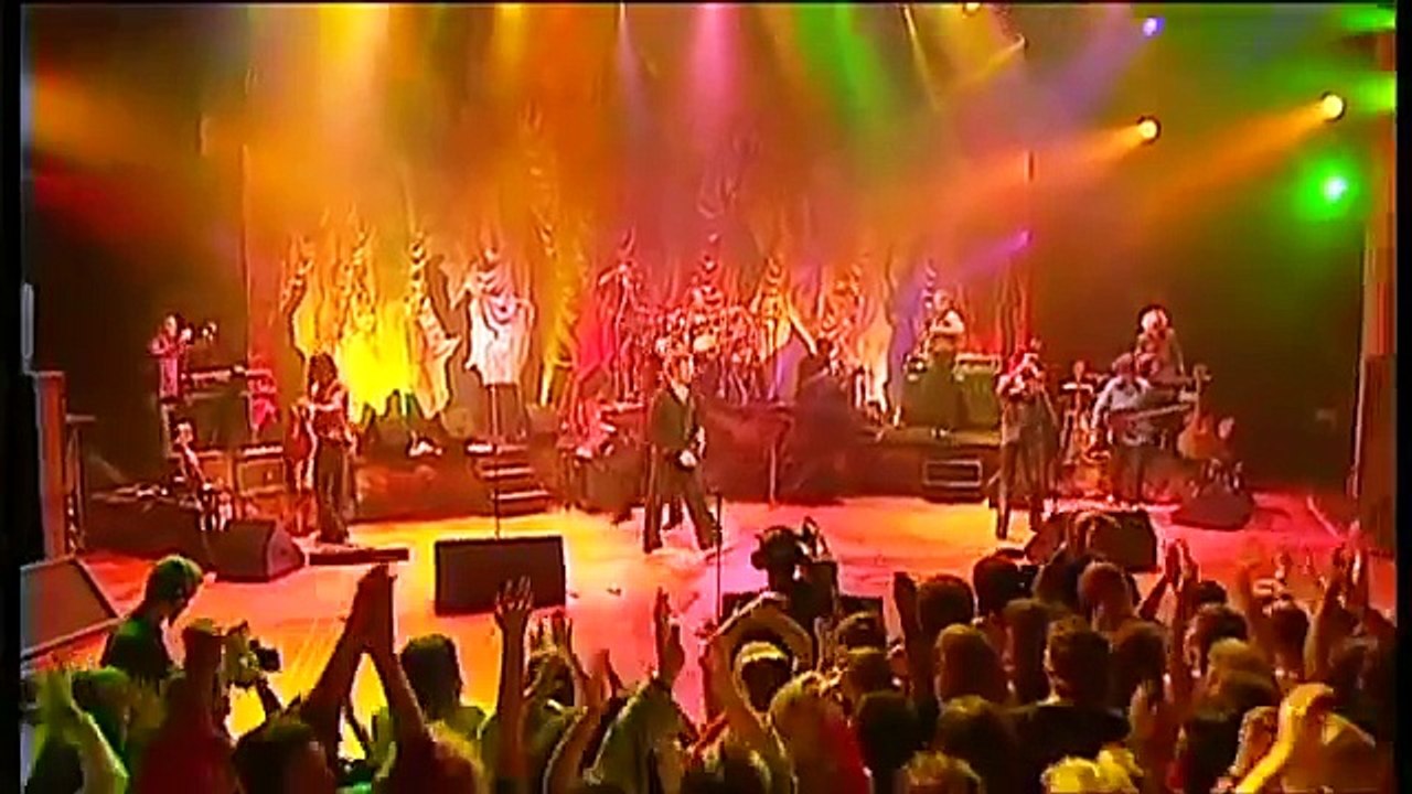 IN CONCERT '' SIMPLY RED '' LONDON 1998 53