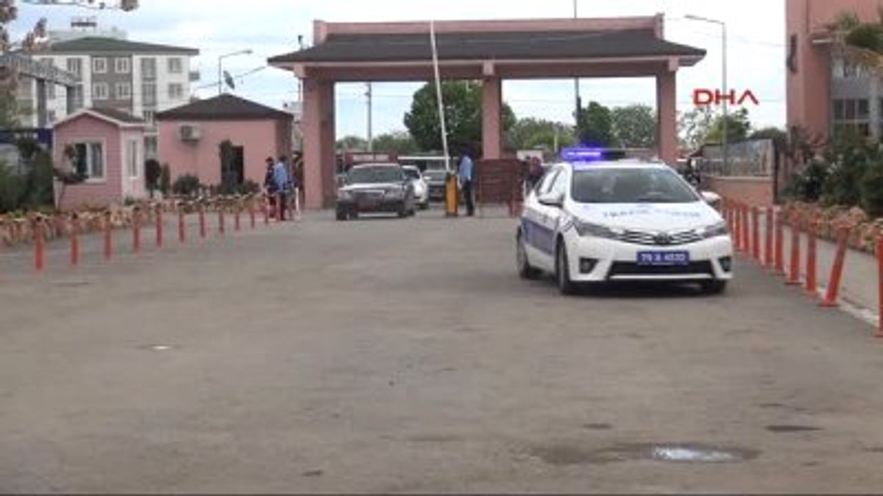 Kilis Bakan Yılmaz Roketli Saldırıda Hayatını Kaybeden Emin Yaşar Onarıcı'nın Cenazesine Katıldı-2...