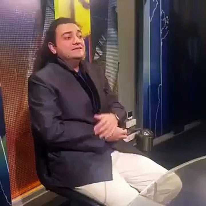 Check the Reaction of Rabia Anum on Tahir Shah's Song  Angel    Vidrail - live