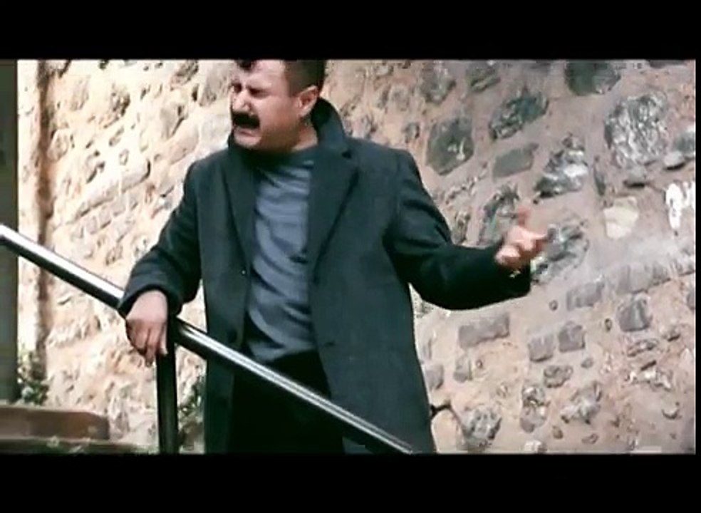 Azer Bülbül - Yine Düştün Aklıma (Official Video)