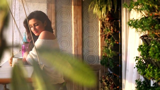 Meri Pyaari Bindu new bollywood movie 2016 Starring Parineeti Chopra & Ayushmann Khurrana