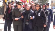 Eskişehir Dağlıca'daki Patlamada Şehit Düşen Üsteğmen Toprağa Verildi-3