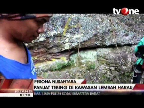 Serunya Panjat Tebing di Lembah Harau