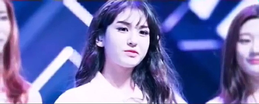 Somi 전소미 JYP x Soyeon 박소연 LOEN #moments 1