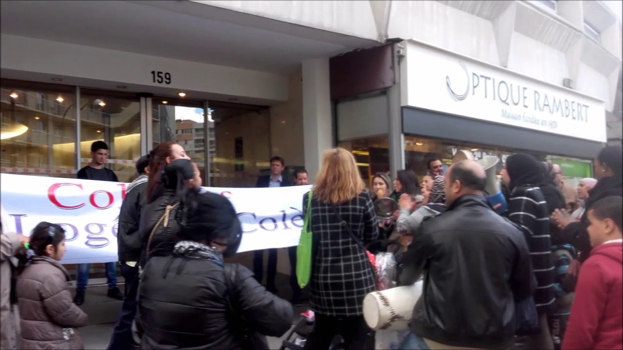 #ActionLogement: manifestation devant le bailleur 3F