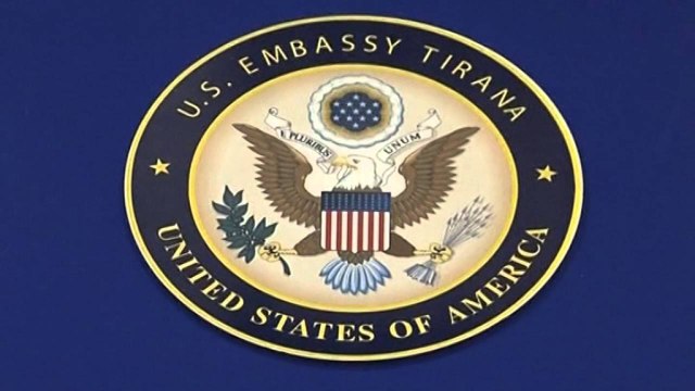 AMBASADA E SHBA KESHILLON QYTETARET TE KENE KUJDES “EKSTREMISTET KERCENOJNE ME DHUNE” LAJM