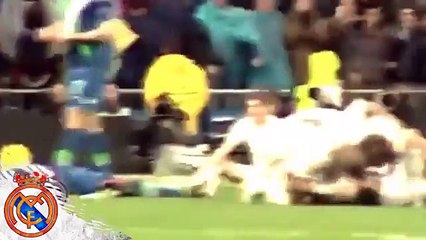 Celebración de Cristiano Ronaldo tras la remontada vs Wolsfburg u2022 2016