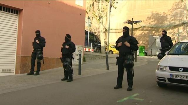 Registran casas okupadas en Barcelona en operación por atracos a bancos alemanes