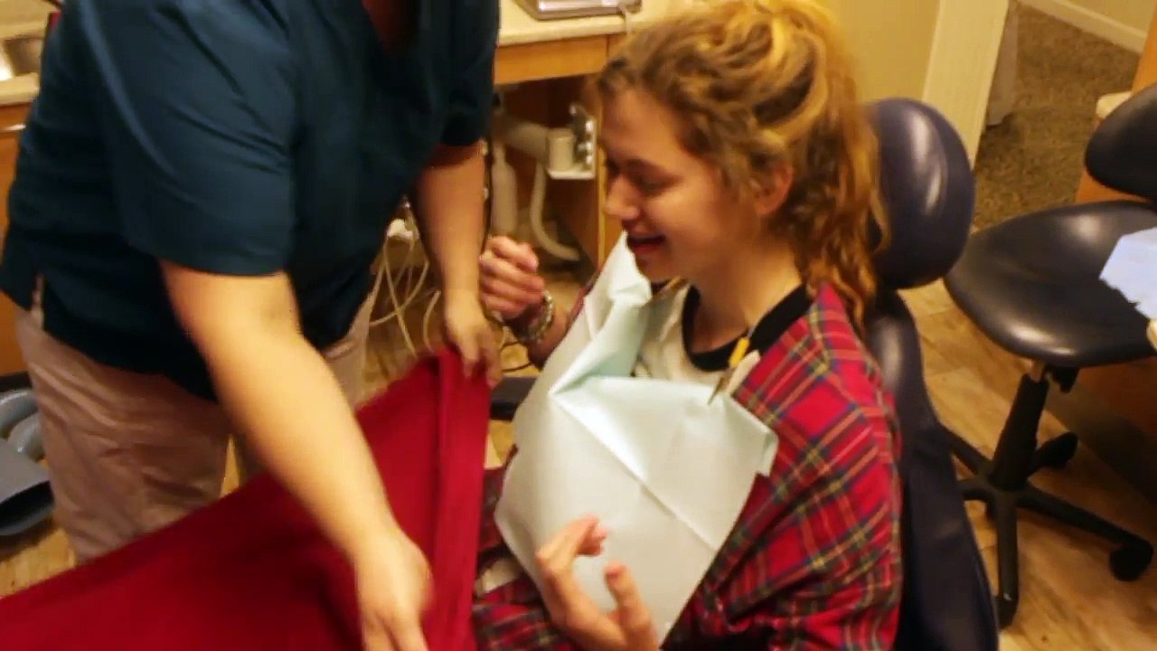 Brothers Convince Little Sister of Zombie Apocalypse