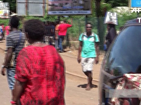 Violences urbaines et mouvement social à Mayotte: le gouvernement envoie des renforts
