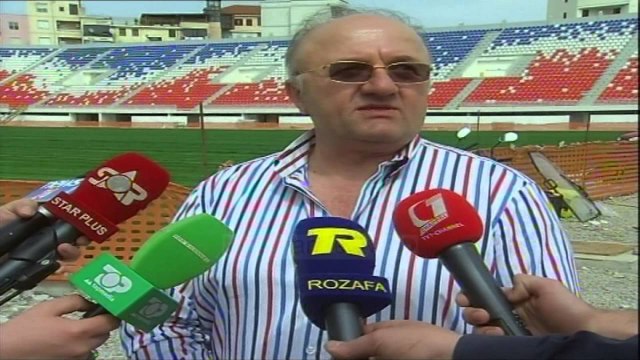UEFA inspekton stadiumin e Shkodrës - Top Channel Albania - News - Lajme