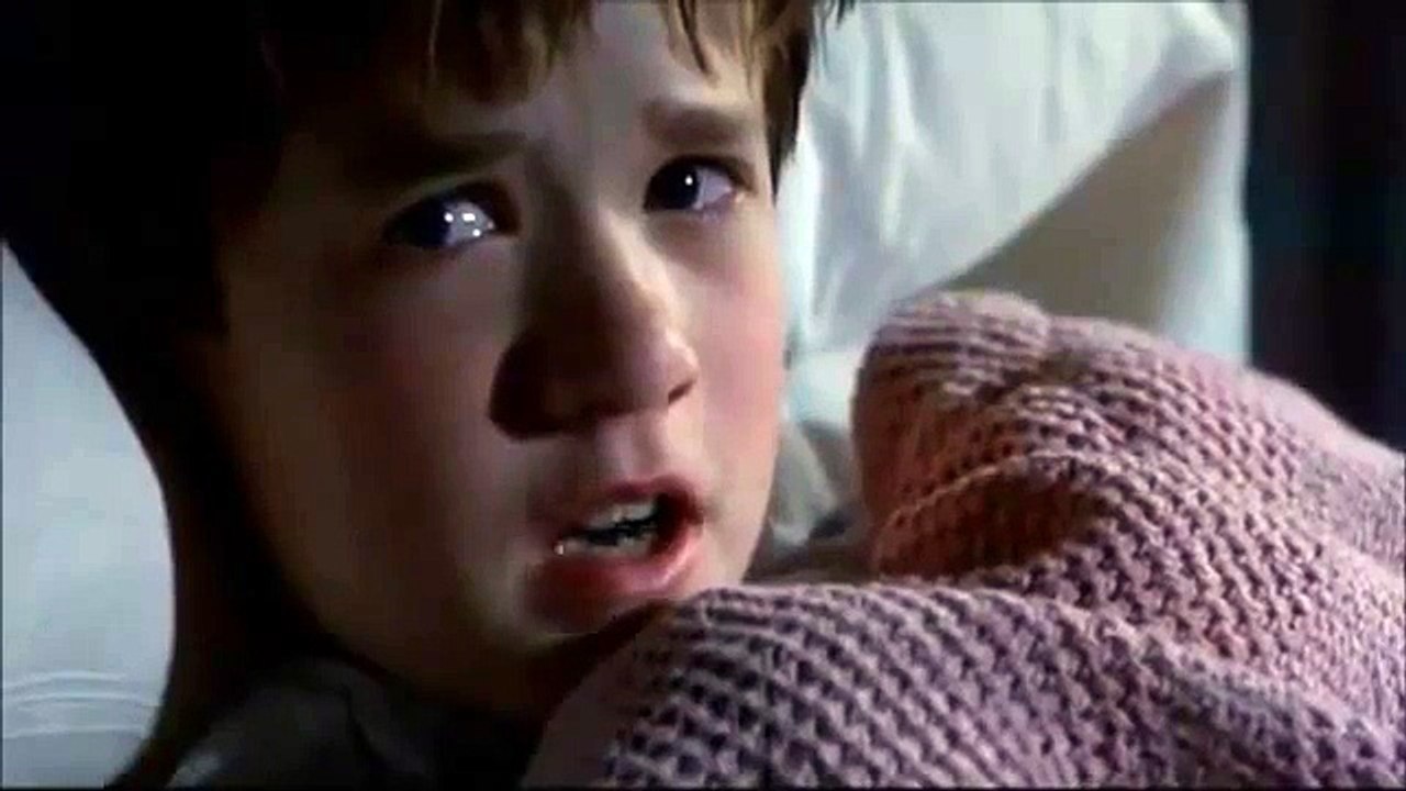 Guiones Cáusticos: I See Dead People  ... all the time (The Sixth Sense  - 1999)