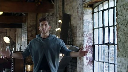 Auryn - Who´s loving you- (feat. Anastacia) (Videoclip Oficial)