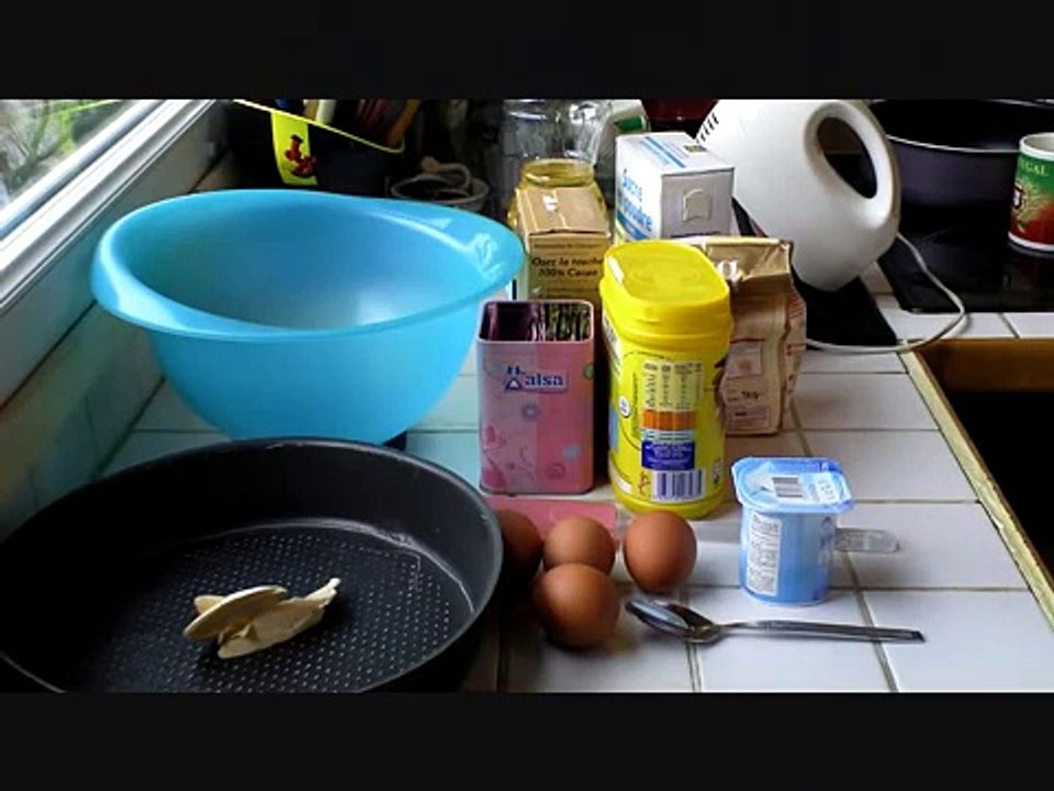 Gateau au yaourt et chocolat (recette rapide et facile)